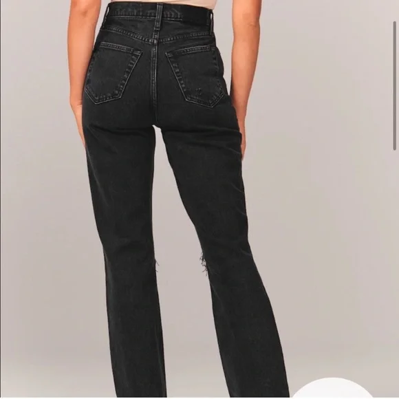 A&F 90’s Straight Ultra High Rise - Picture 2 of 7